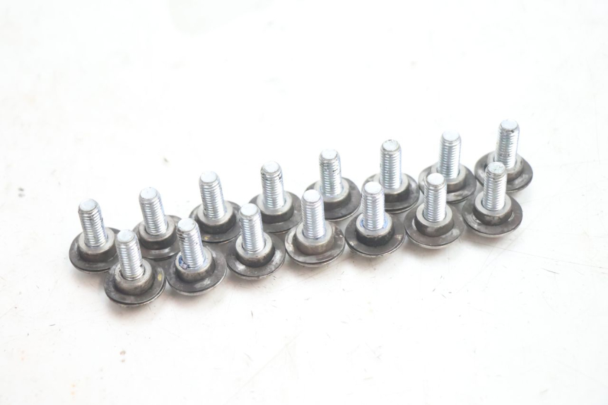 photo de BRAKE DISC BOLT GILERA GP 800 (2007 - 2013) - Zoom on usage condition