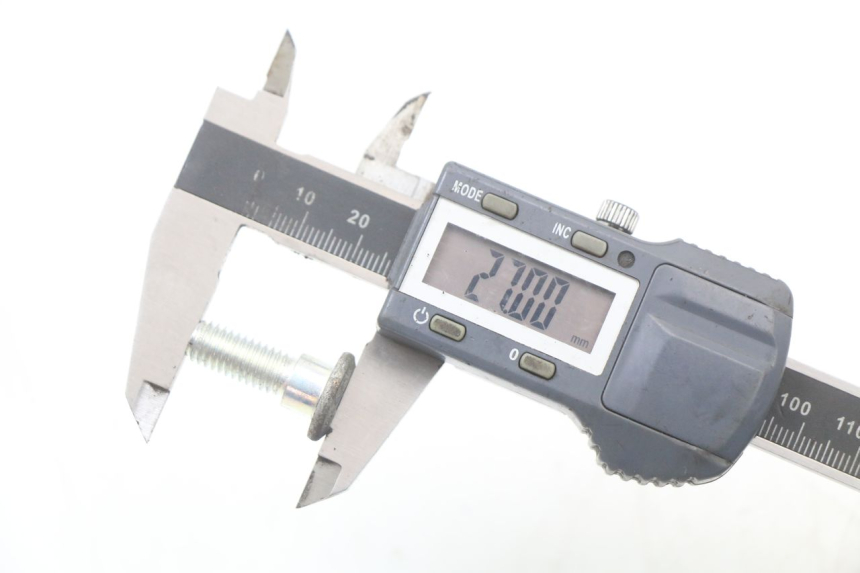 photo de BRAKE DISC BOLT JINLUN JL HIGHLANDER 125 (2007 - 2015) - Alternative perspective