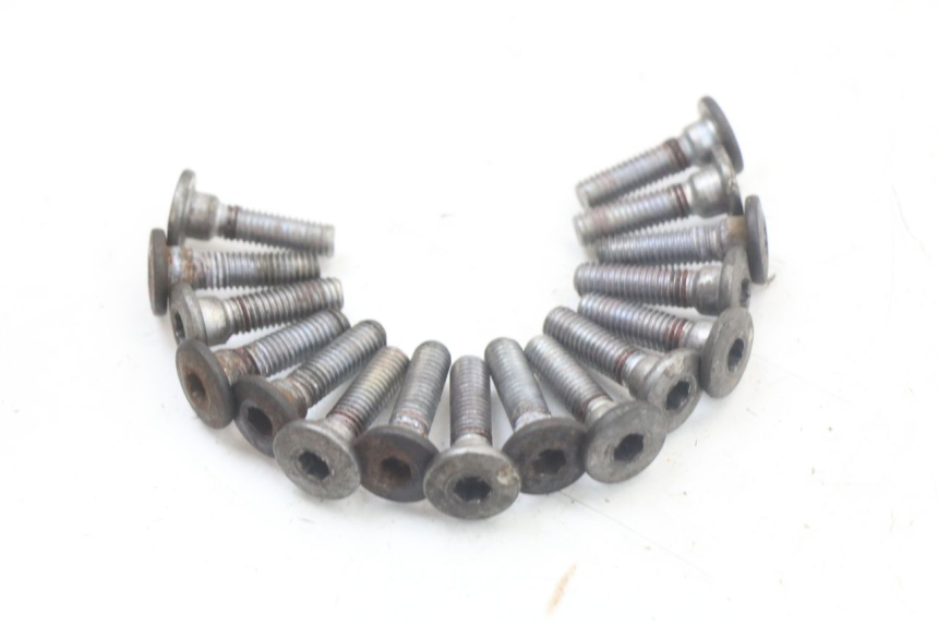 photo de BRAKE DISC BOLT KAWASAKI GTR 1000 (1994 - 2004) - Main view