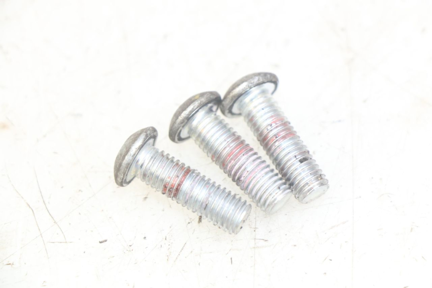 photo de BRAKE DISC BOLT PEUGEOT KISBEE 4T 50 (2018 - 2022) - Technical close-up