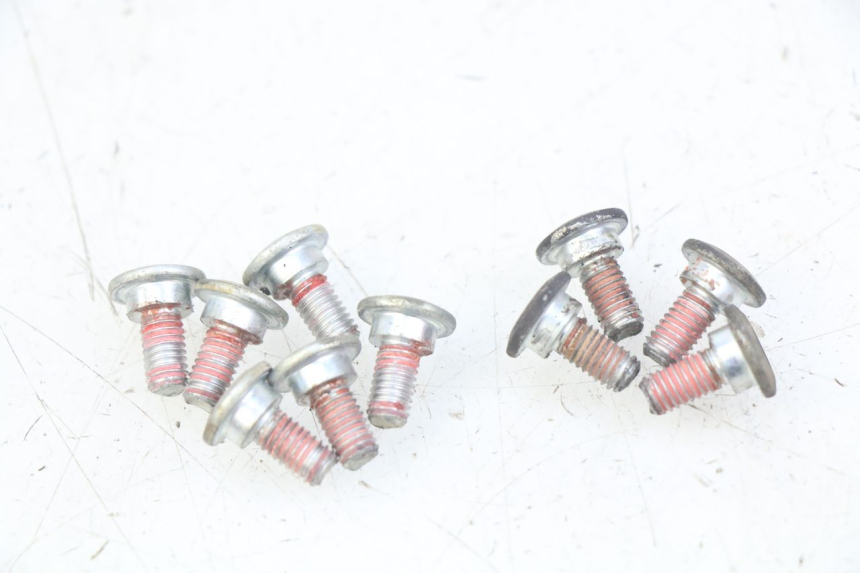 photo de BRAKE DISC BOLT KAWASAKI KX 85 (2001 - 2013) - Alternative perspective