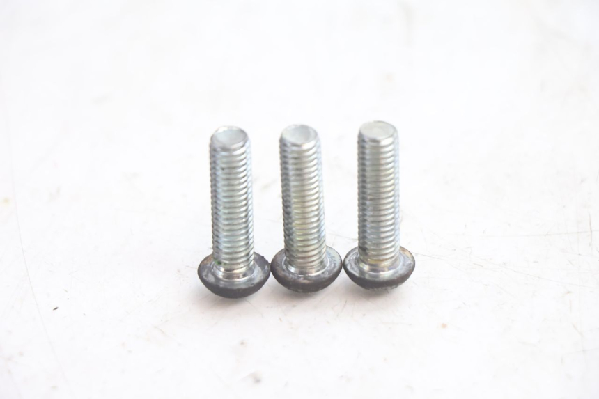photo de BRAKE DISC BOLT PEUGEOT LUDIX SNAKE 2T 50 (2004 - 2014) - Zoom on usage condition