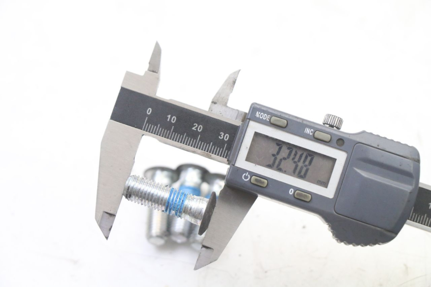 photo de BRAKE DISC BOLT MBK BOOSTER SPIRIT NAKED 50 (2004 - 2017) - Alternative perspective