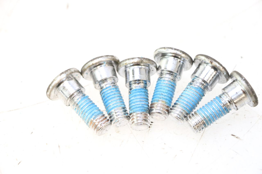 photo de BRAKE DISC BOLT KYMCO MXU R 250 (2004 - 2010) - Surface and material condition