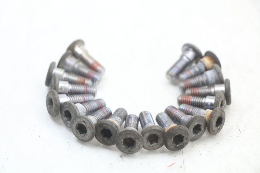 photo de BRAKE DISC BOLT HONDA NTV DEAUVILLE 650 (1998 - 2001) - Component detail