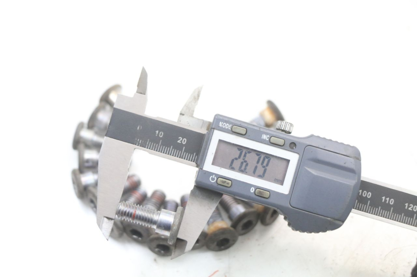 photo de BRAKE DISC BOLT HONDA NTV DEAUVILLE 650 (1998 - 2001) - Alternative perspective