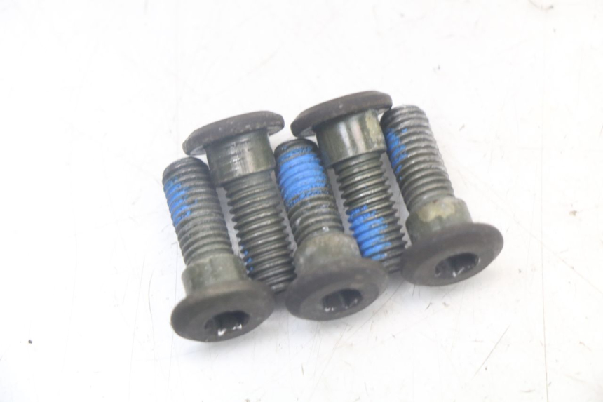 photo de BRAKE DISC BOLT SYM ORBIT III 3 4T 50 (2018 - 2021) - Zoom on usage condition