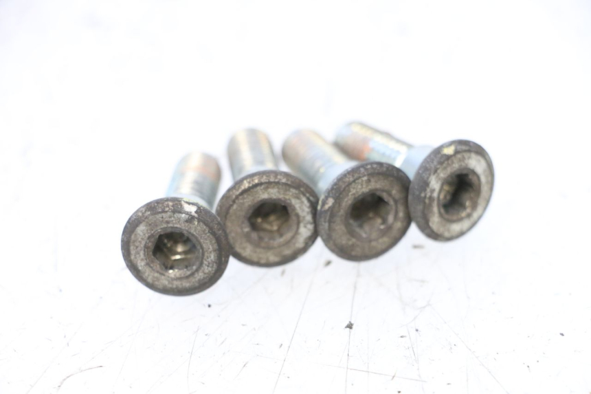 photo de BRAKE DISC BOLT HONDA PCX (JF57/JF64) 125 (2014 - 2018) - Alternative perspective
