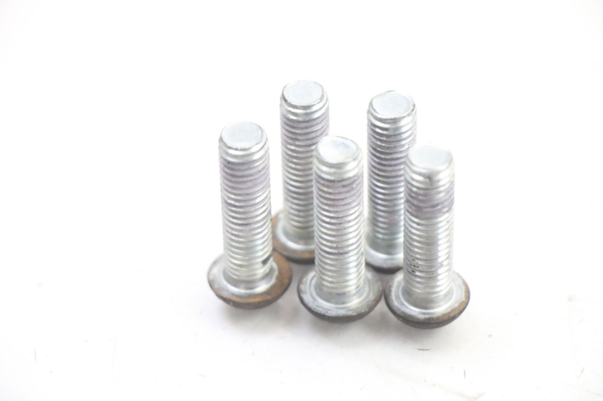 photo de BRAKE DISC BOLT PEUGEOT CITYSTAR 125 (2011 - 2017) - Zoom on usage condition