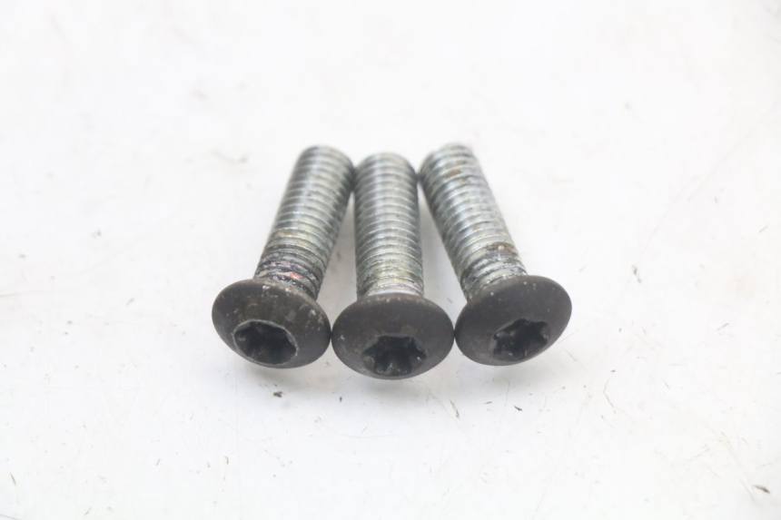 photo de BRAKE DISC BOLT PEUGEOT KISBEE 2T 50 (2010 - 2017) - Component detail