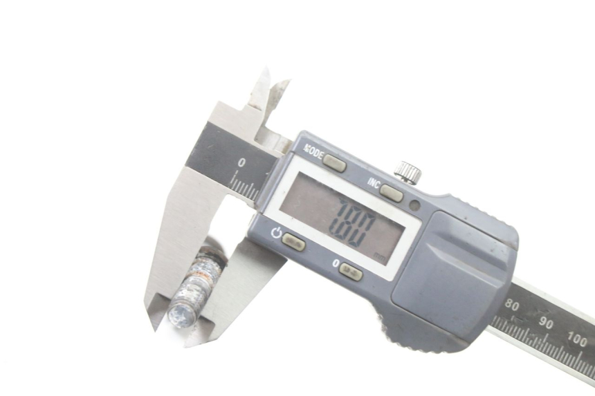 photo de BRAKE DISC BOLT PEUGEOT KISBEE 4T 50 (2018 - 2022) - Technical close-up