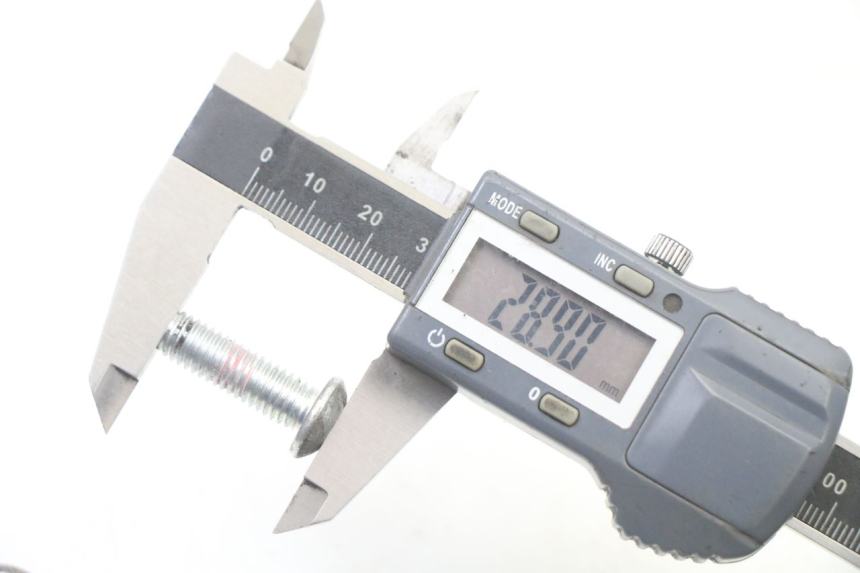 photo de BRAKE DISC BOLT PEUGEOT VIVACITY 125 (2010 - 2017) - Alternative perspective