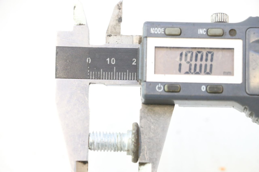 photo de BRAKE DISC BOLT APOLLO RFZ 140 - Component detail