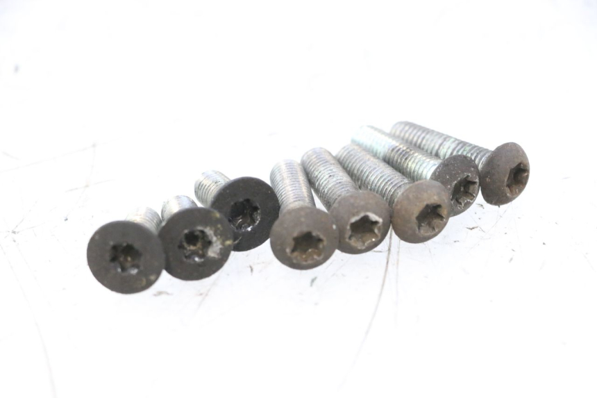 photo de BRAKE DISC BOLT PEUGEOT SATELIS 125 (2006 - 2009) - Product overview