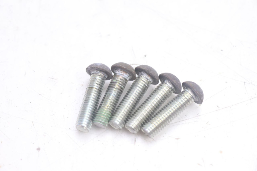photo de BRAKE DISC BOLT PEUGEOT SATELIS 125 (2013 - 2018) - Alternative perspective