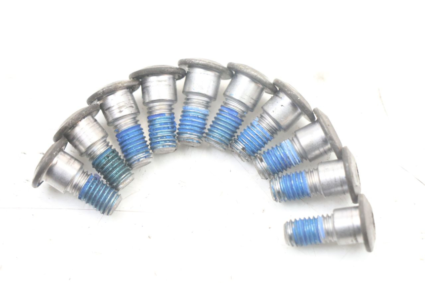 photo de BRAKE DISC BOLT SUZUKI GSX F GSXF 650 (2007 - 2015) - Fixing points details