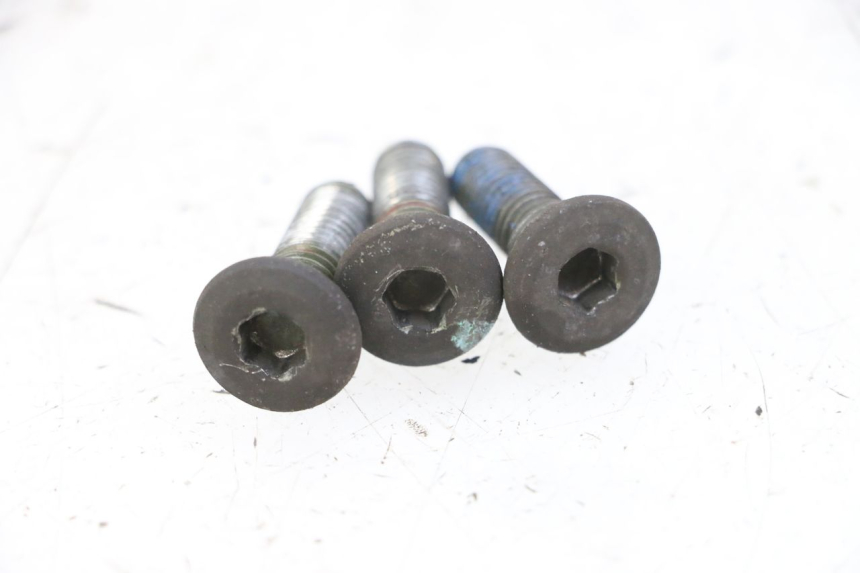 photo de BRAKE DISC BOLT SYM FIDDLE 3 III 50 (2014 - 2020) - Alternative perspective