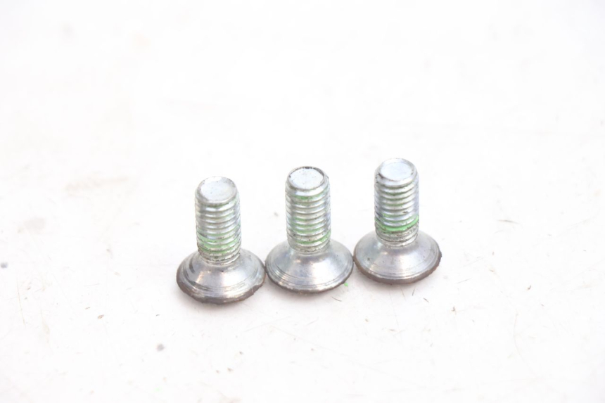 photo de BRAKE DISC BOLT PEUGEOT TKR TREKKER FURIOUS 50 (2005 - 2014) - Zoom on usage condition
