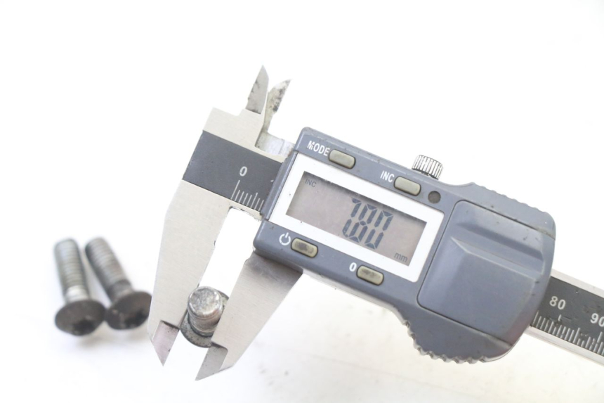 photo de BRAKE DISC BOLT PEUGEOT VIVACITY NEW 2T 50 (2008 - 2017) - Technical close-up