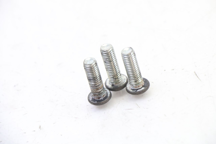 photo de BRAKE DISC BOLT PEUGEOT VIVACITY NEW 4T 50 (2008 - 2017) - Zoom on usage condition