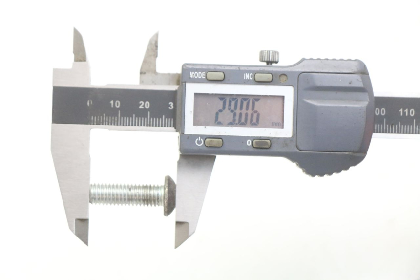 photo de BRAKE DISC BOLT PEUGEOT VIVACITY 125 (2010 - 2017) - Alternative perspective