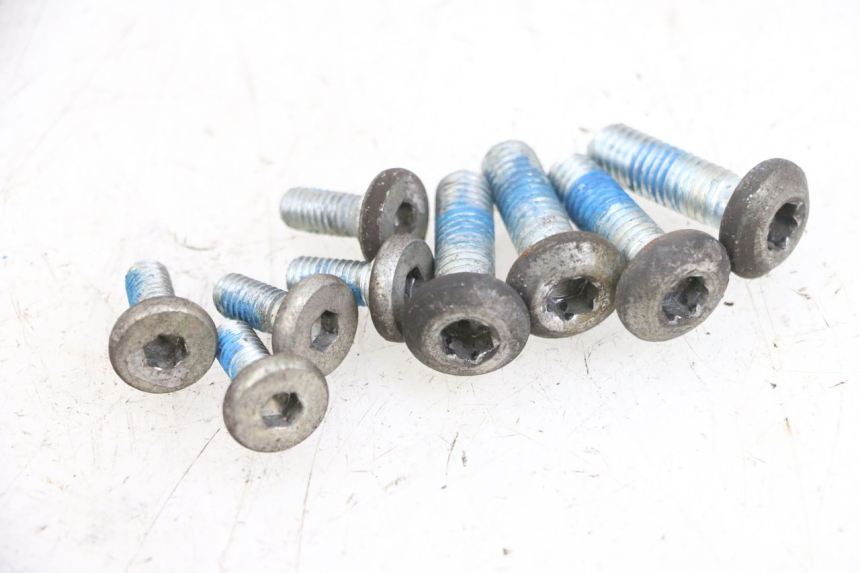 photo de BRAKE DISC BOLT YAMAHA XMAX X-MAX 125 (2006 - 2009) - Main view