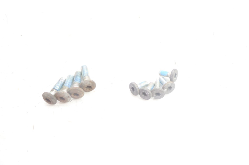 photo de BRAKE DISC BOLT YAMAHA XMAX X-MAX 125 (2006 - 2009) - Component detail