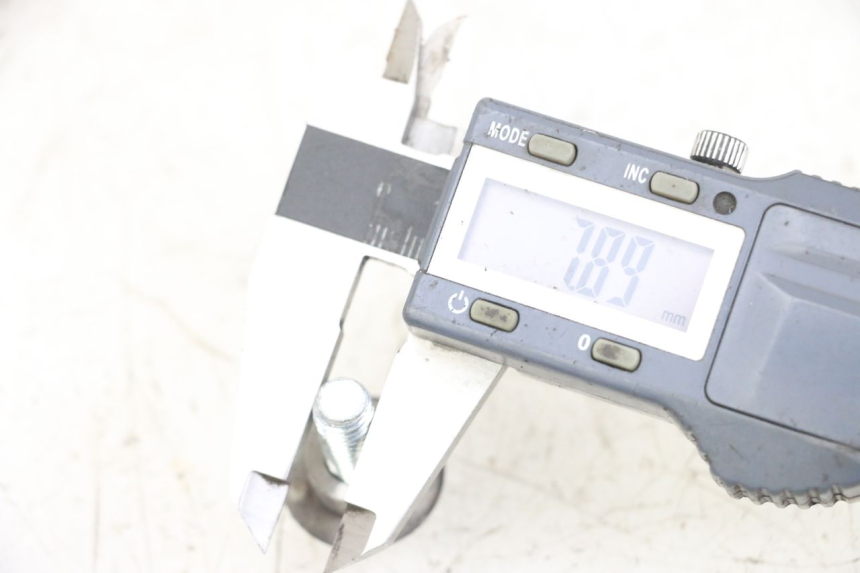 photo de BRAKE DISC BOLT PIAGGIO X10 125 (2012 - 2017) - Alternative perspective