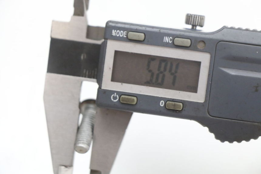 photo de BRAKE DISC BOLT PIAGGIO X8 125 (2004 - 2007) - Alternative perspective