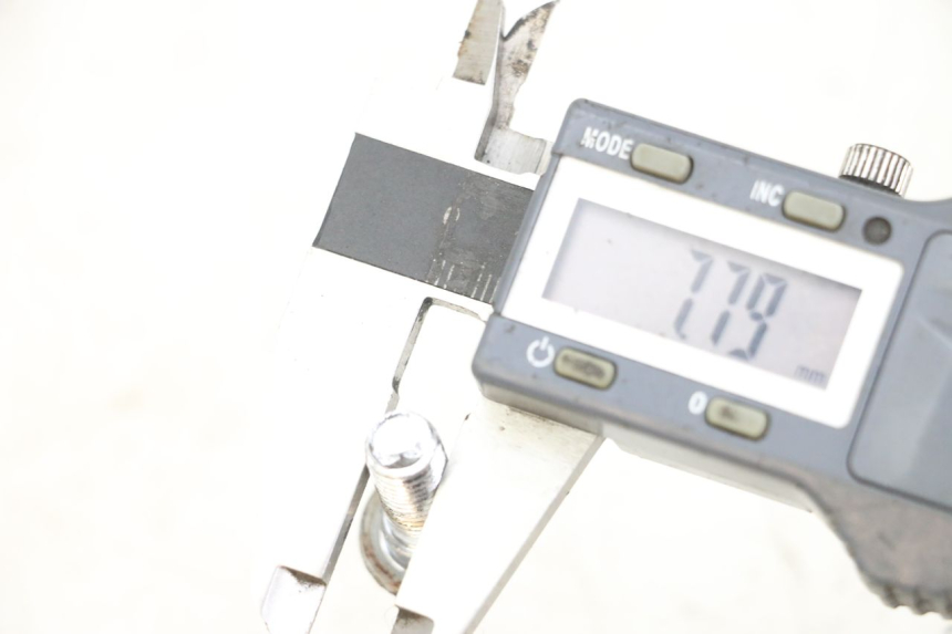 photo de BRAKE DISC BOLT SYM XS 125 (2007 - 2016) - Zoom on usage condition