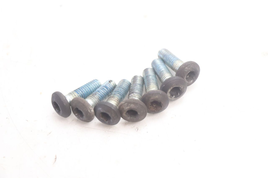 photo de BRAKE DISC BOLT YAMAHA YP MAJESTY 125 (2007 - 2010) - Component detail