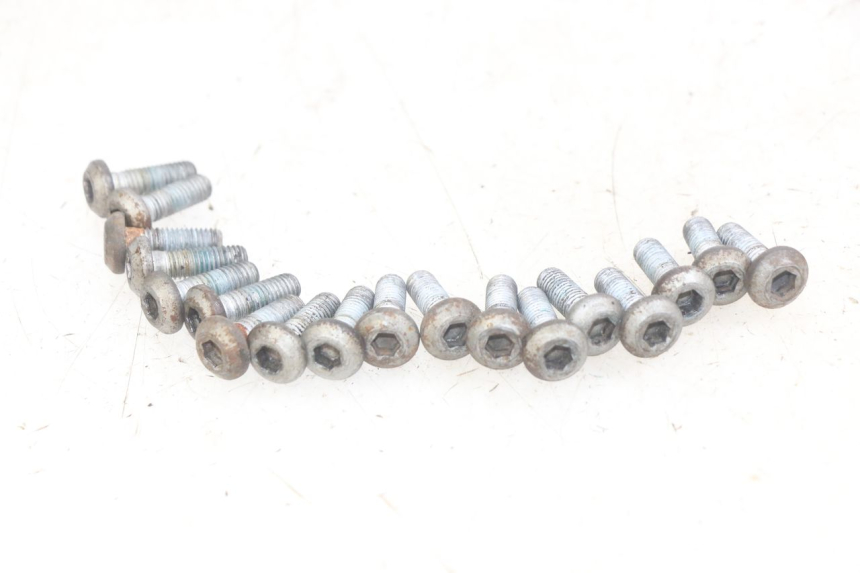 photo de BRAKE DISC BOLT YAMAHA YZF R THUNDERCAT 600 (1996 - 2003) - Main view